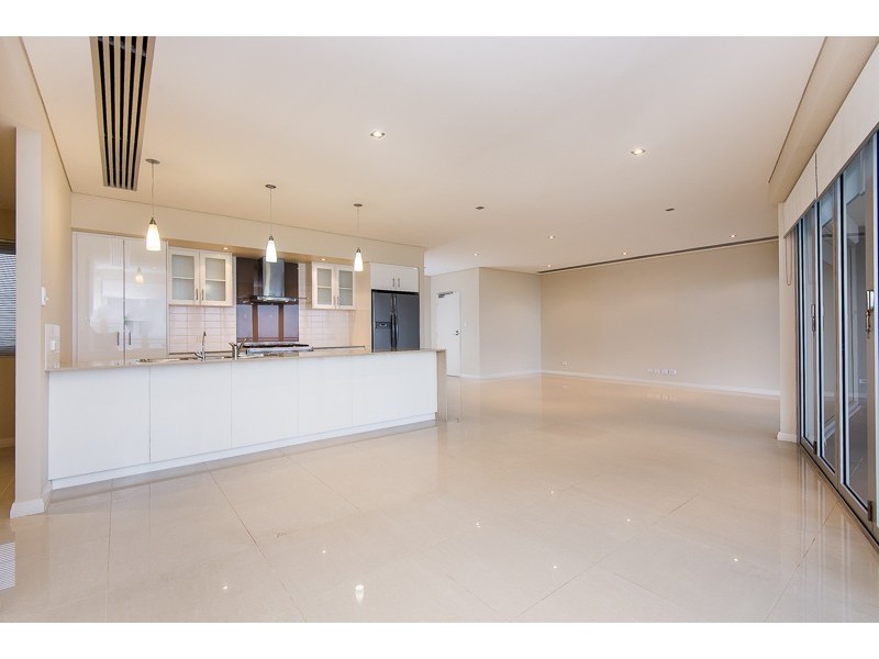 20/52 Rollinson Road, North Coogee WA 6163