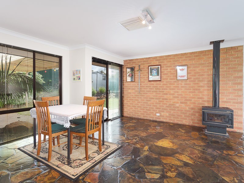 56 Sandpiper Loop, Yangebup WA 6164