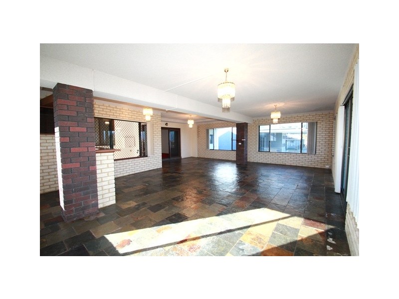 82 Alexandra Road, East Fremantle WA 6158