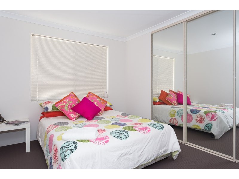 3 Dunlap Avenue, Success WA 6164