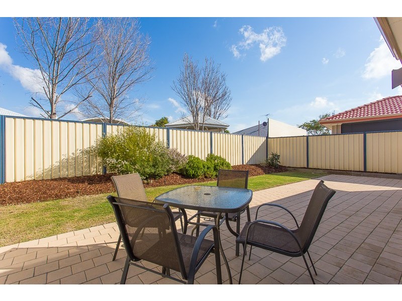 3 Dunlap Avenue, Success WA 6164