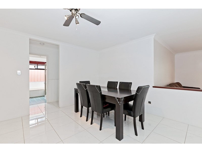 18 Yangebup Rd, Yangebup WA 6164