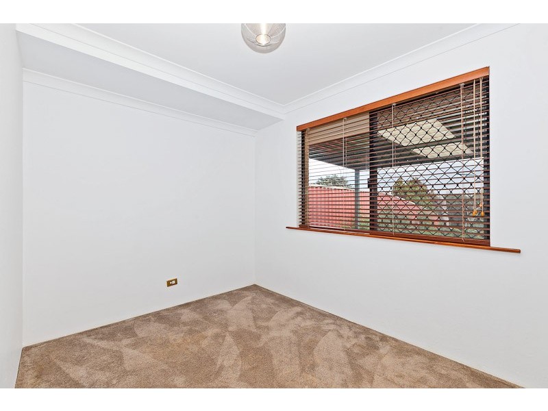 18 Yangebup Rd, Yangebup WA 6164