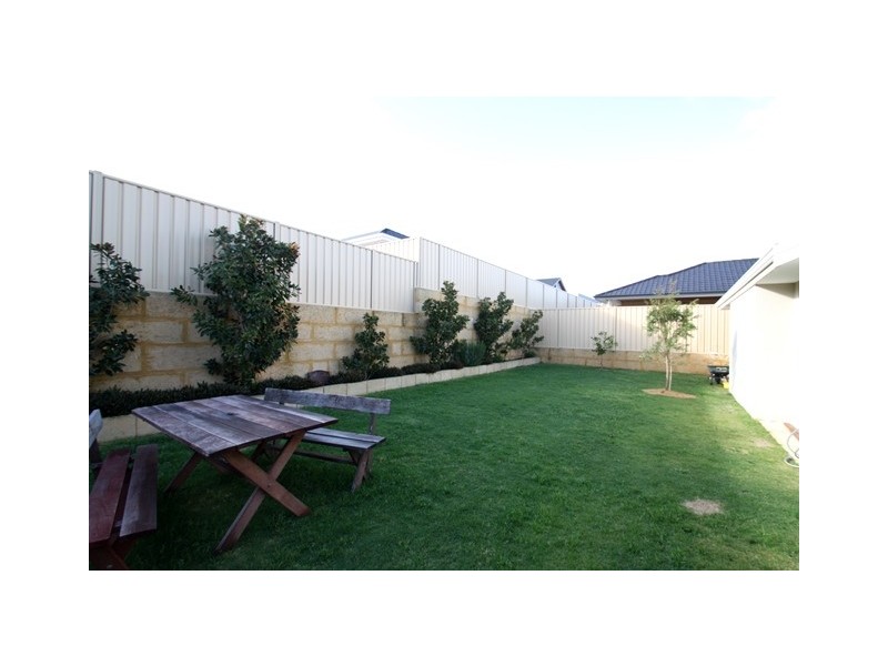 11 Redheart Way, Beeliar WA 6164