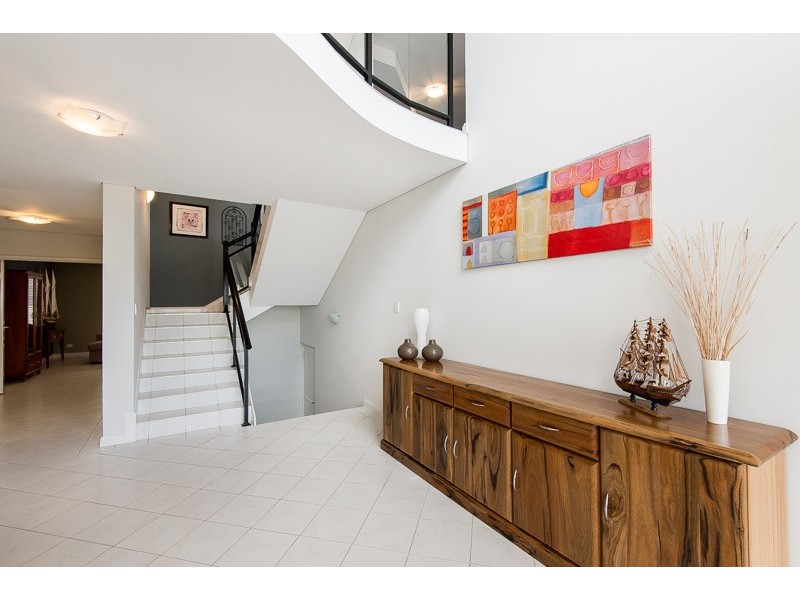 12 Careening Way, Coogee WA 6166