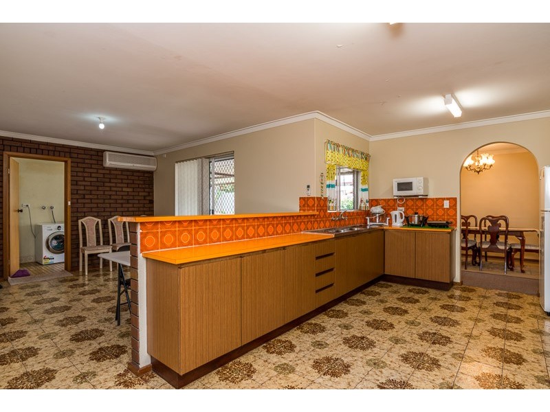 5 Hobley Way, Spearwood WA 6163