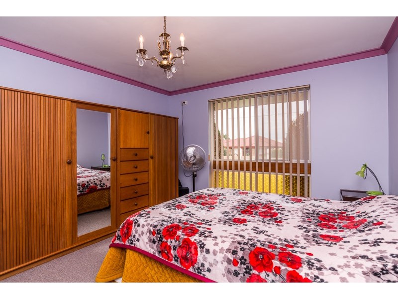 5 Hobley Way, Spearwood WA 6163