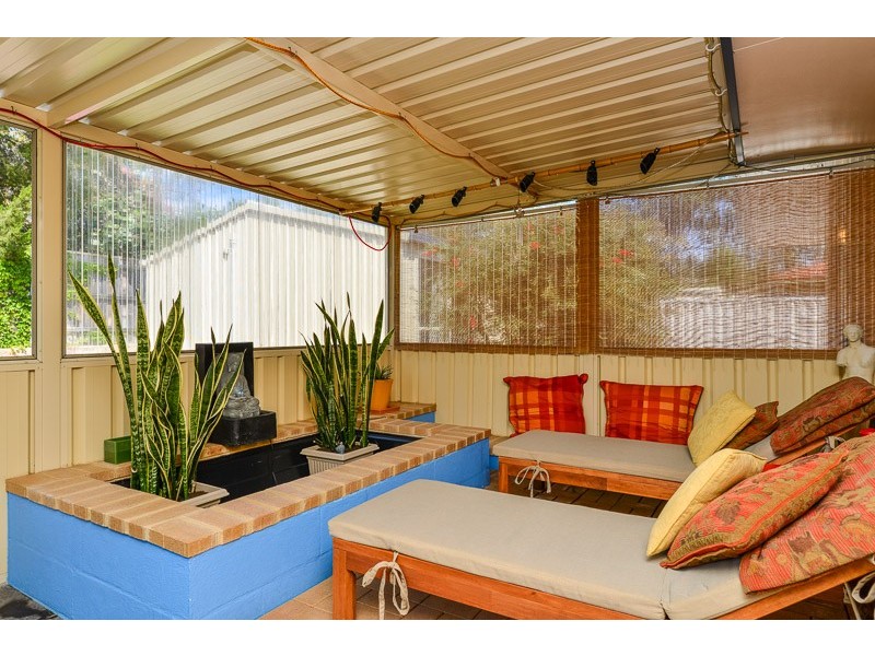 9 Jean Street, Hamilton Hill WA 6163