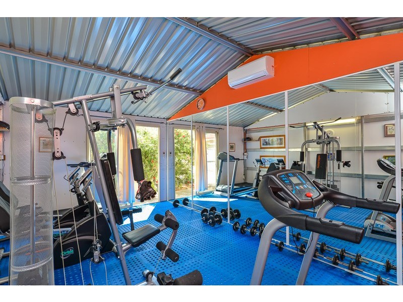 9 Jean Street, Hamilton Hill WA 6163