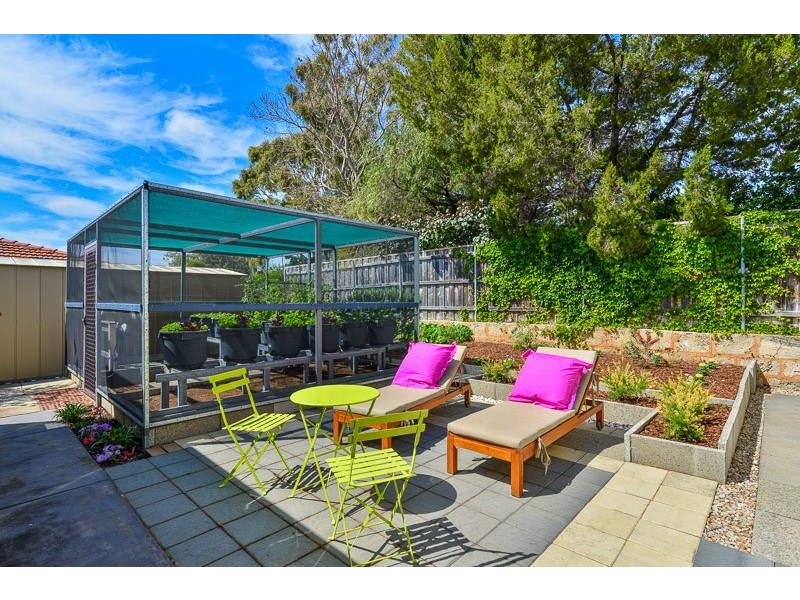 9 Jean Street, Hamilton Hill WA 6163