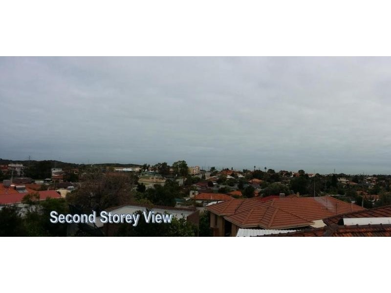 11 Morton Road, Hamilton Hill WA 6163