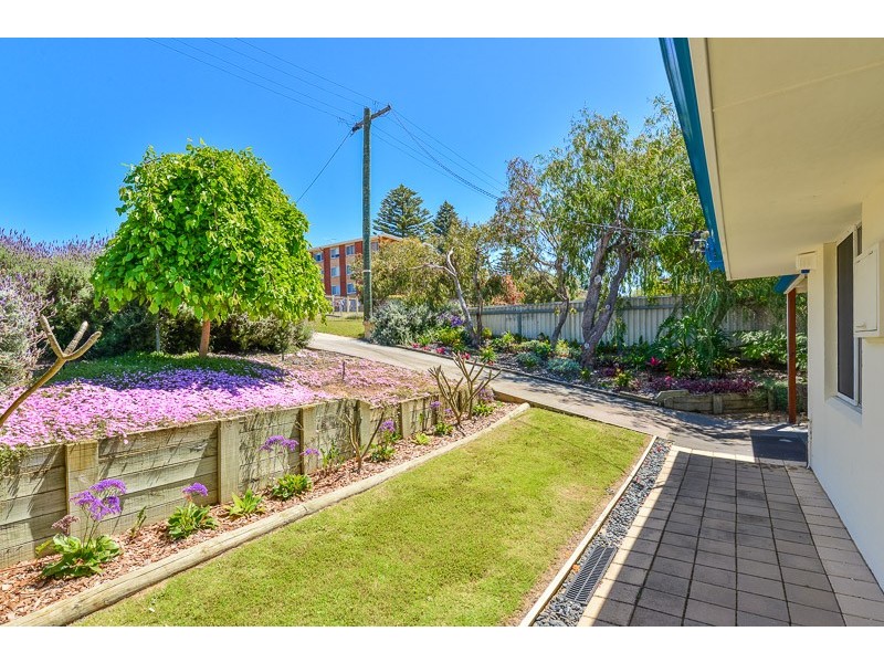 6B Glendower Way, Spearwood WA 6163