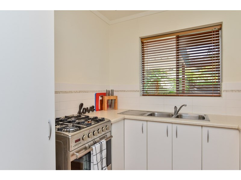 6B Glendower Way, Spearwood WA 6163