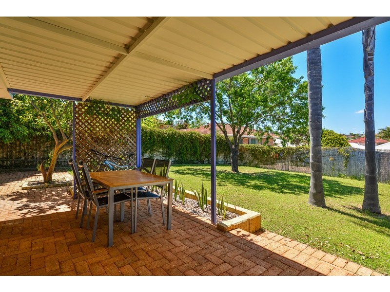 6B Glendower Way, Spearwood WA 6163