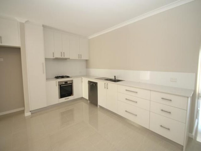 4/21 Edeline Street, Spearwood WA 6163