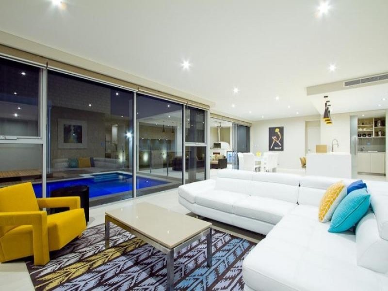 16 Hydaspe Vista, North Coogee WA 6163