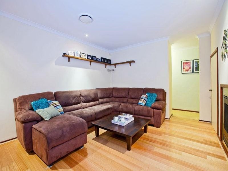 10 Careening Way, Coogee WA 6166
