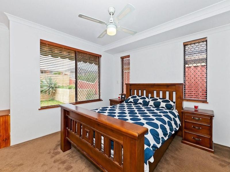 18 Yangebup Rd, Yangebup WA 6164