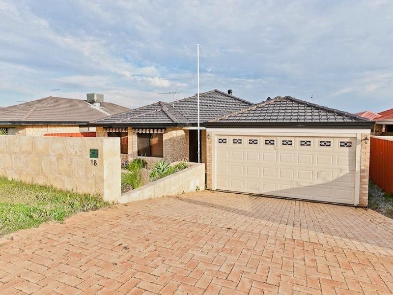 18 Yangebup Rd, Yangebup WA 6164