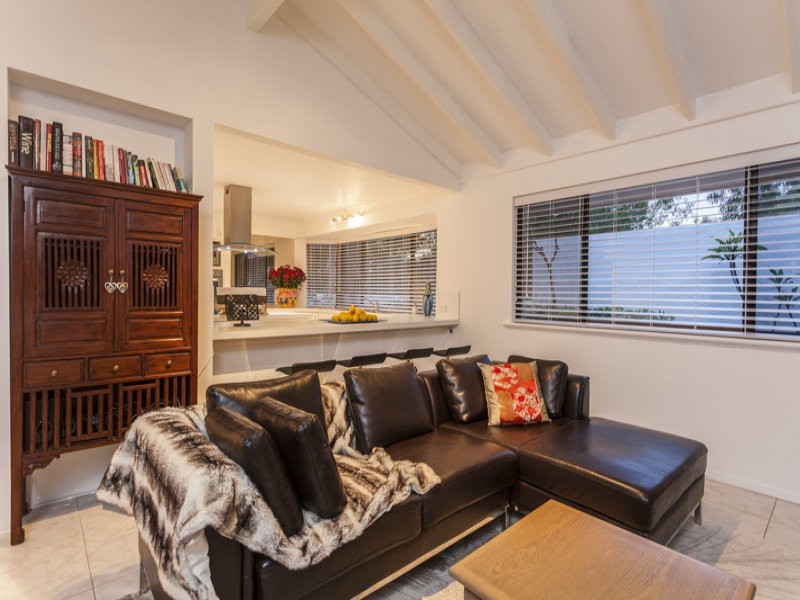 5 Conrad Court, Spearwood WA 6163