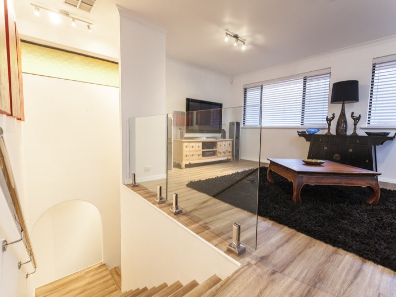 5 Conrad Court, Spearwood WA 6163