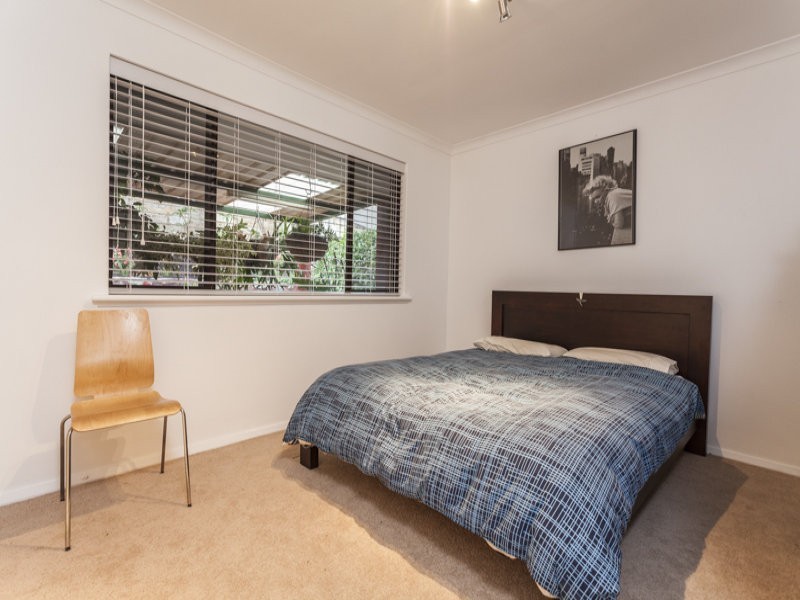 5 Conrad Court, Spearwood WA 6163