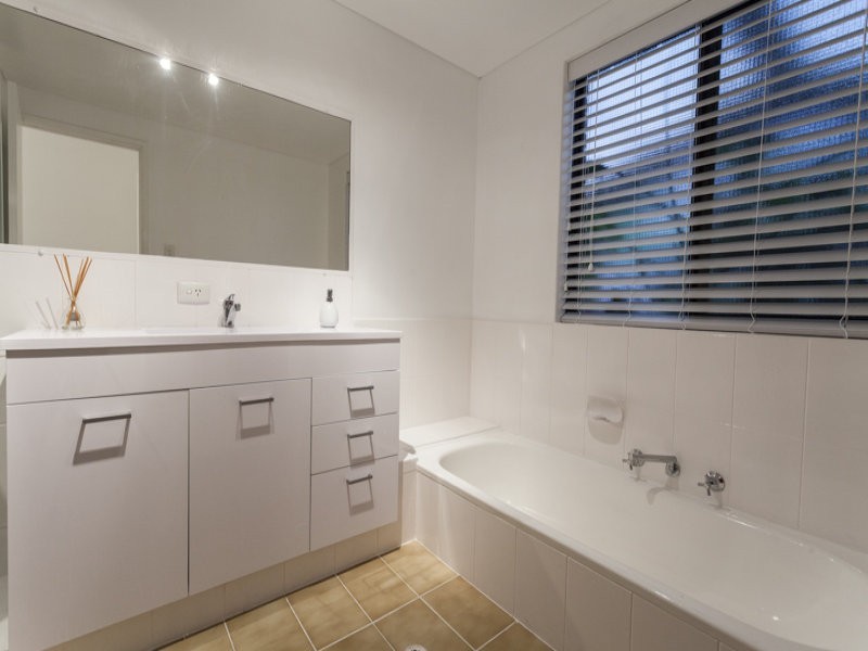 5 Conrad Court, Spearwood WA 6163