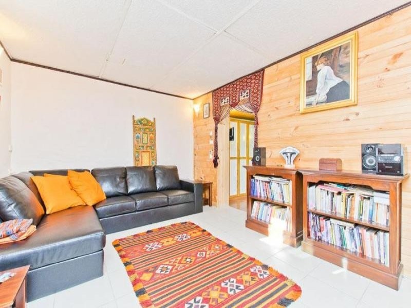 15A O’Connell Street, Hamilton Hill WA 6163