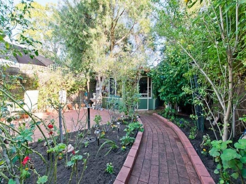 15A O’Connell Street, Hamilton Hill WA 6163