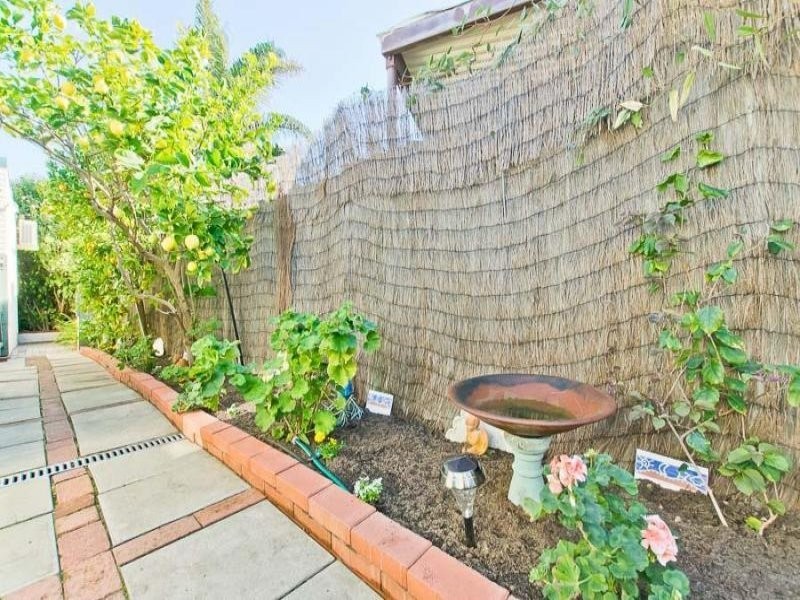 15A O’Connell Street, Hamilton Hill WA 6163