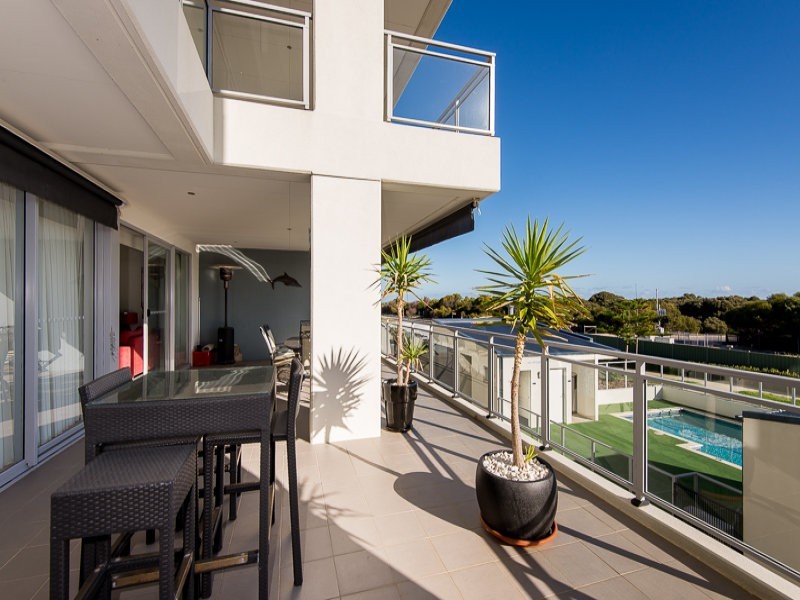 3/52 Rollinson Road, North Coogee WA 6163