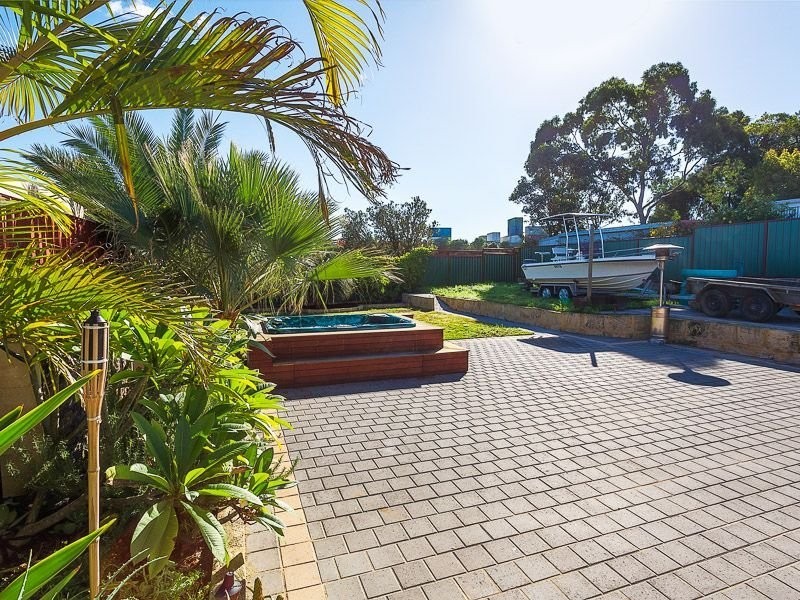 27 Magnolia Gardens, Yangebup WA 6164