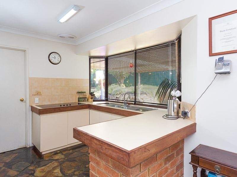 56 Sandpiper Loop, Yangebup WA 6164