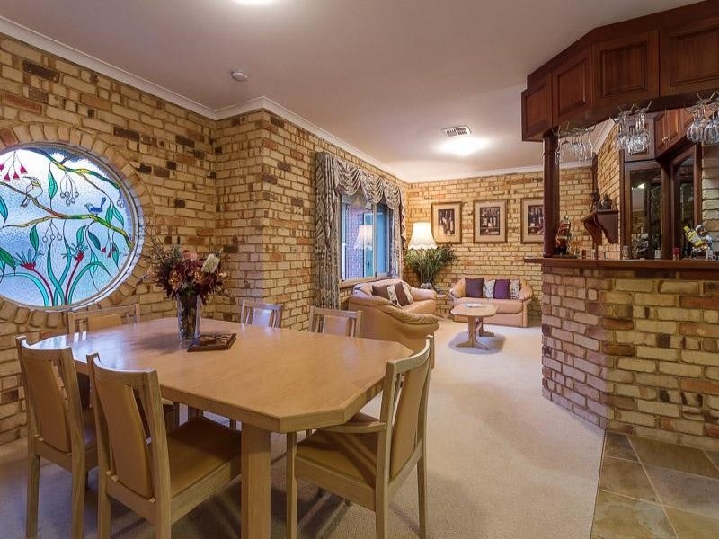 7 Casella Close, Wandi WA 6167