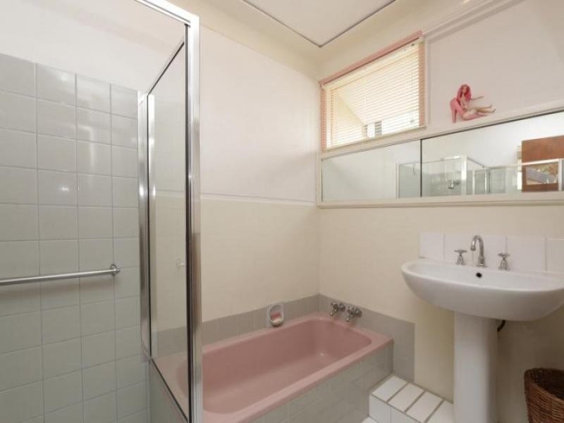 1A Barfield Place, Beaconsfield WA 6162