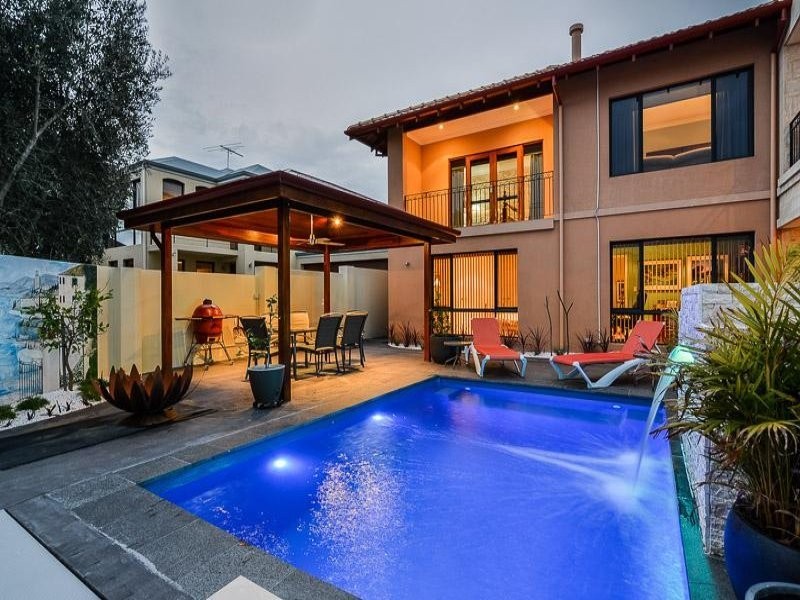 26A Geordie Court, Coogee WA 6166