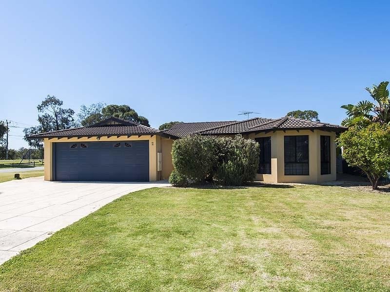 2 Pausin Crescent, Bibra Lake WA 6163
