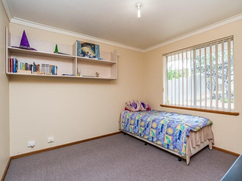 5 Hobley Way, Spearwood WA 6163