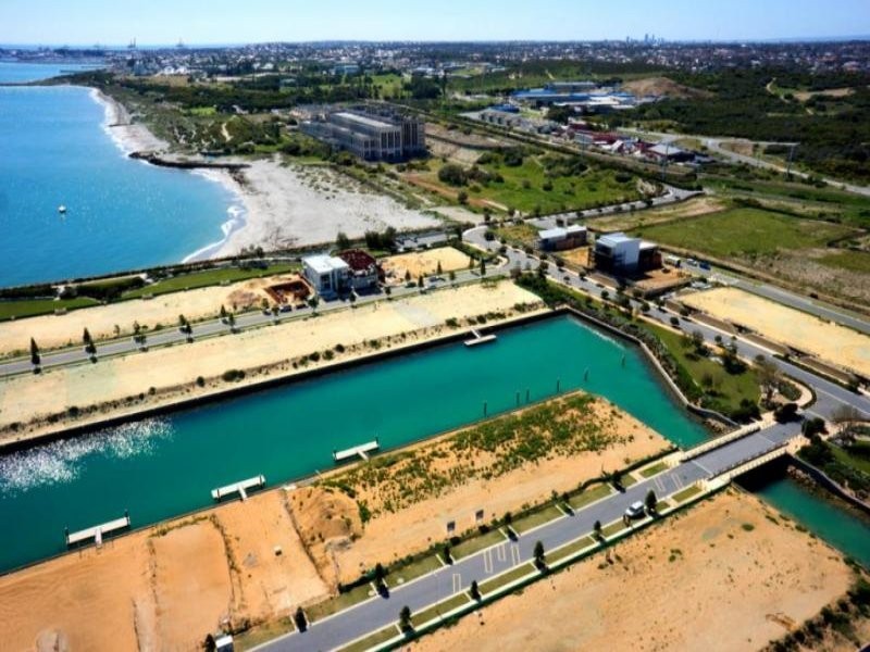 4 Othello Quays, North Coogee WA 6163