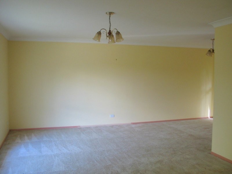 2 Woolmere Street, Carrara QLD 4211