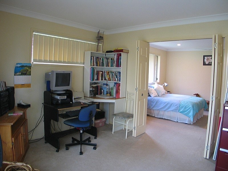 2/68 Kincaid, Highland Park QLD 4211