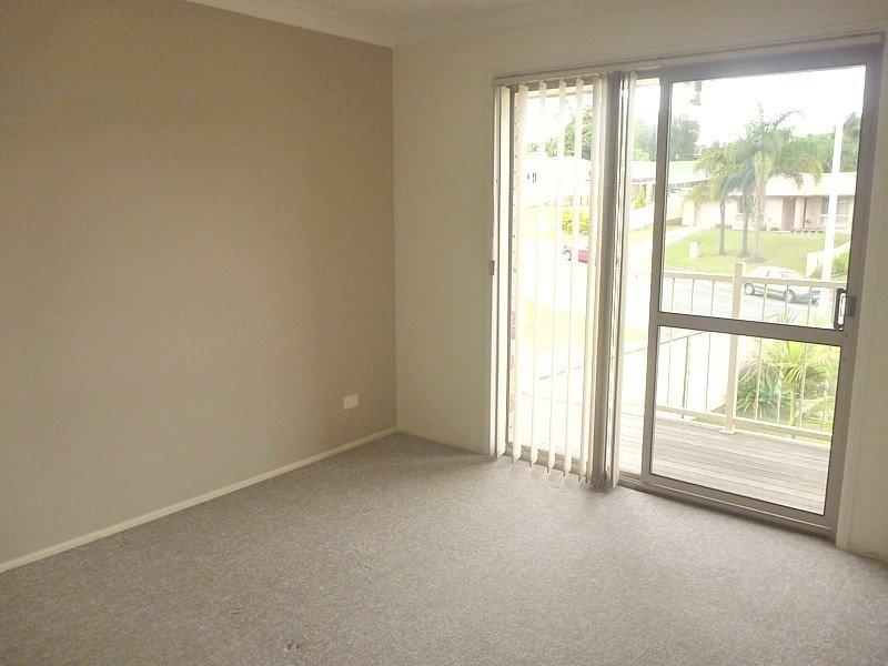 1/79 Chisholm Road, Carrara QLD 4211