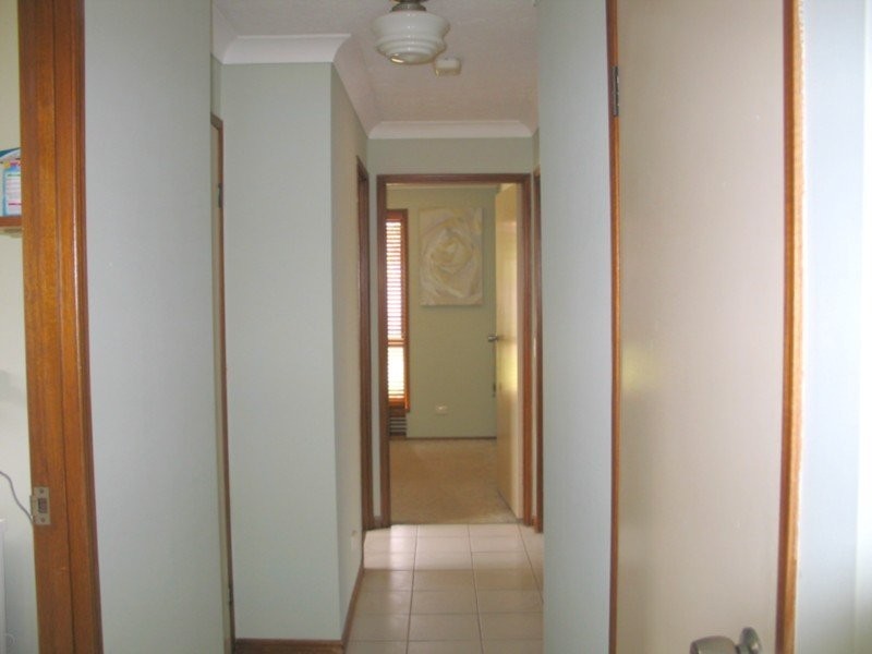 9 Gemstone, Carrara QLD 4211