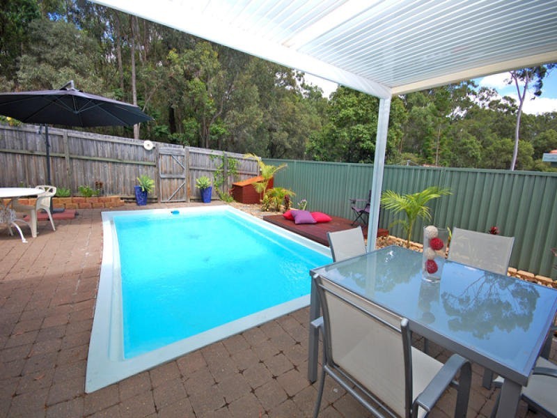 56 Parasol Street, Ashmore QLD 4214