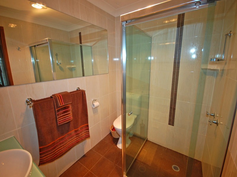 56 Parasol Street, Ashmore QLD 4214