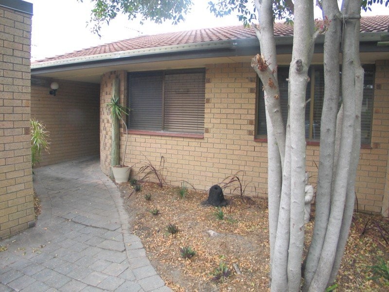 11/5 Balfour Crescent, Highland Park QLD 4211