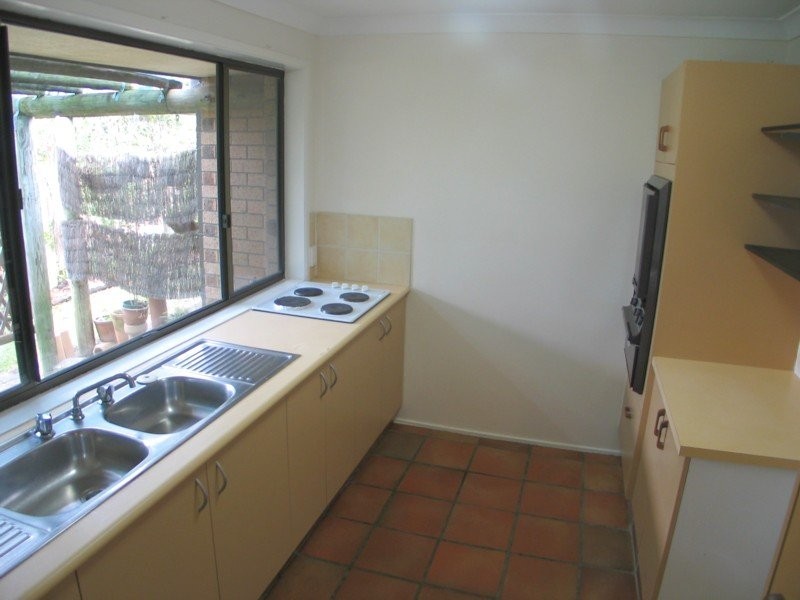 11/5 Balfour Crescent, Highland Park QLD 4211