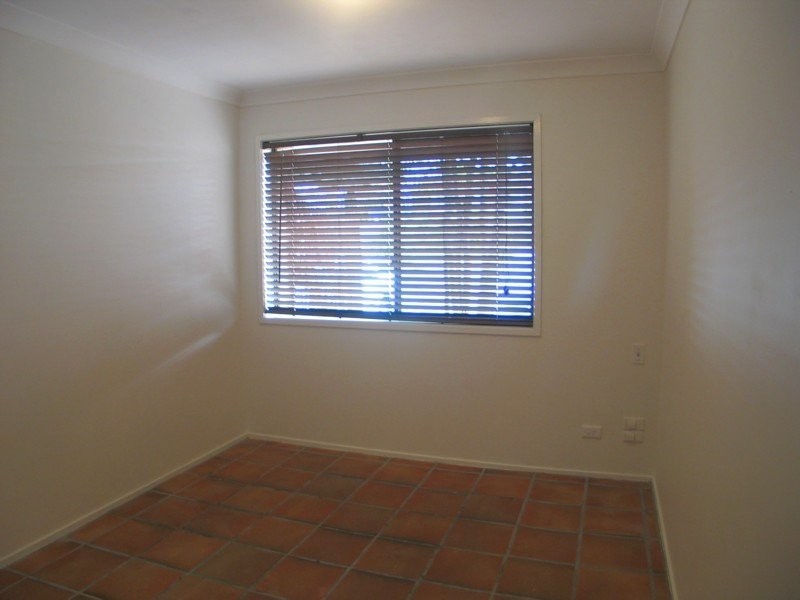 11/5 Balfour Crescent, Highland Park QLD 4211