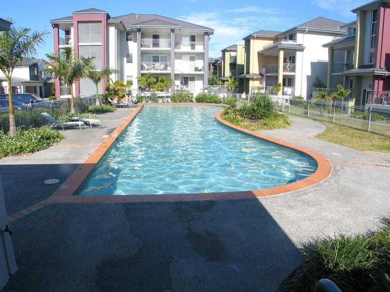 402/33 Clark Street, Biggera Waters QLD 4216