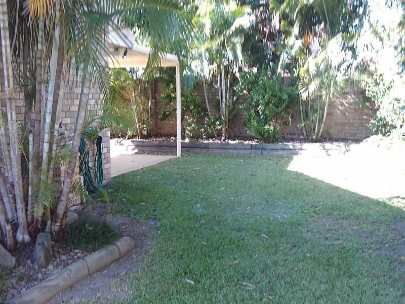 2 Jura Parade, Merrimac QLD 4226